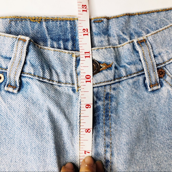 LEVIS vintage denim shorts - Picture 6 of 8